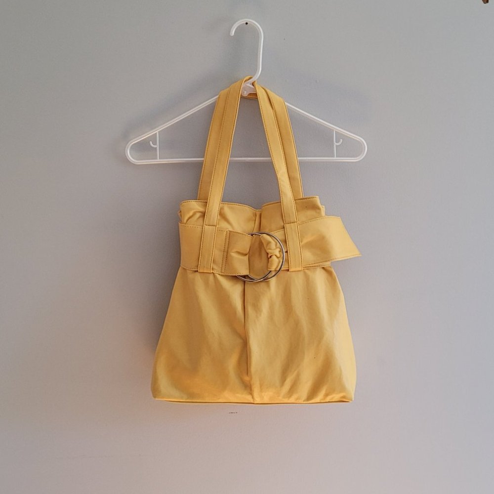 Yellow Tote/Handbag Mod Style